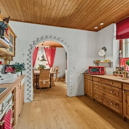 Villa The Cozy With Indoor Pool Essen